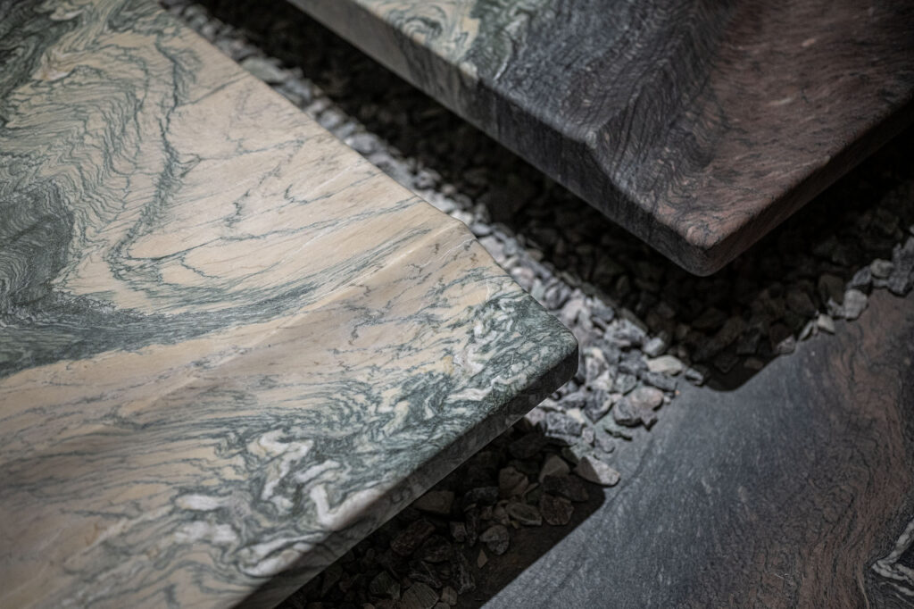 NATIVE LOW TABLE 5